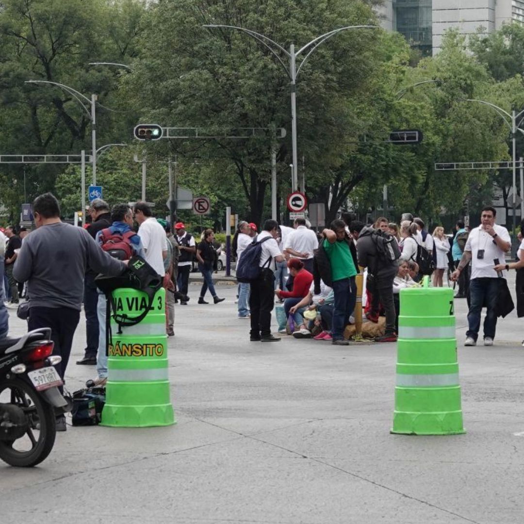 Bloqueo en Paseo de la Reforma, en la Ciudad de México.
